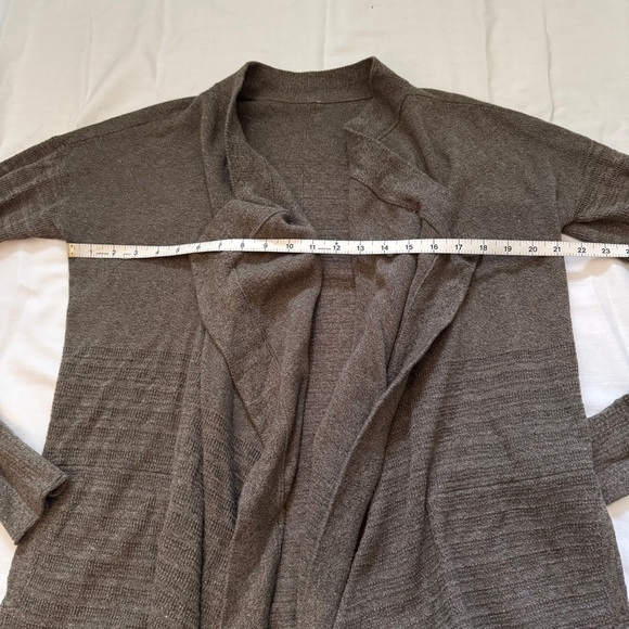 Lululemon 4 Find Your Calm Wrap Sweater Cardigan Olive Green Cozy Lounge - Picture 4 of 8